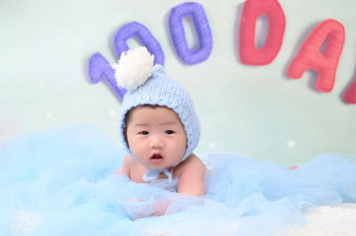 阿拉尔宝宝几个月能竖抱 阿拉尔宝宝几个月能竖抱